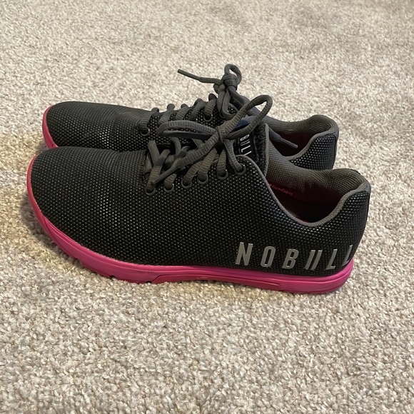 NOBULL Shoes - NoBull Women’s trainers size 7 VGUC